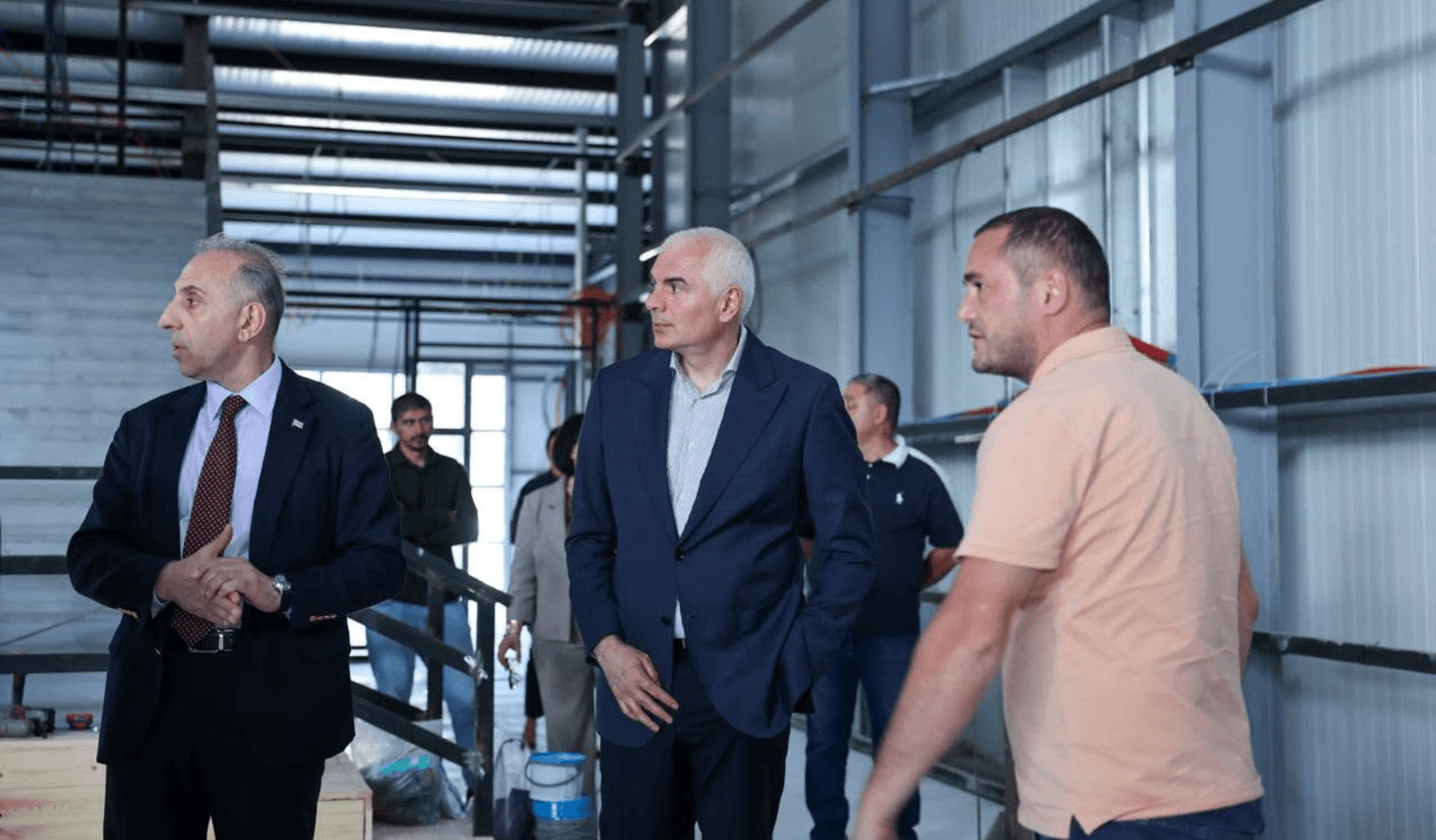 სპორტის მინისტრმა ქალაქ ახალციხეში მდებარე სპორტულ ობიექტებს საჭირო სპორტული ინვენტარი და ეკიპირება გადასცა
