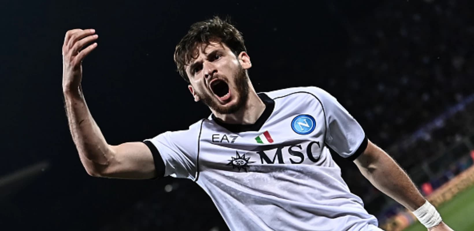 ხვიჩა კვარაცხელიას გოლი თვის საუკეთესოდ დასახელდა!