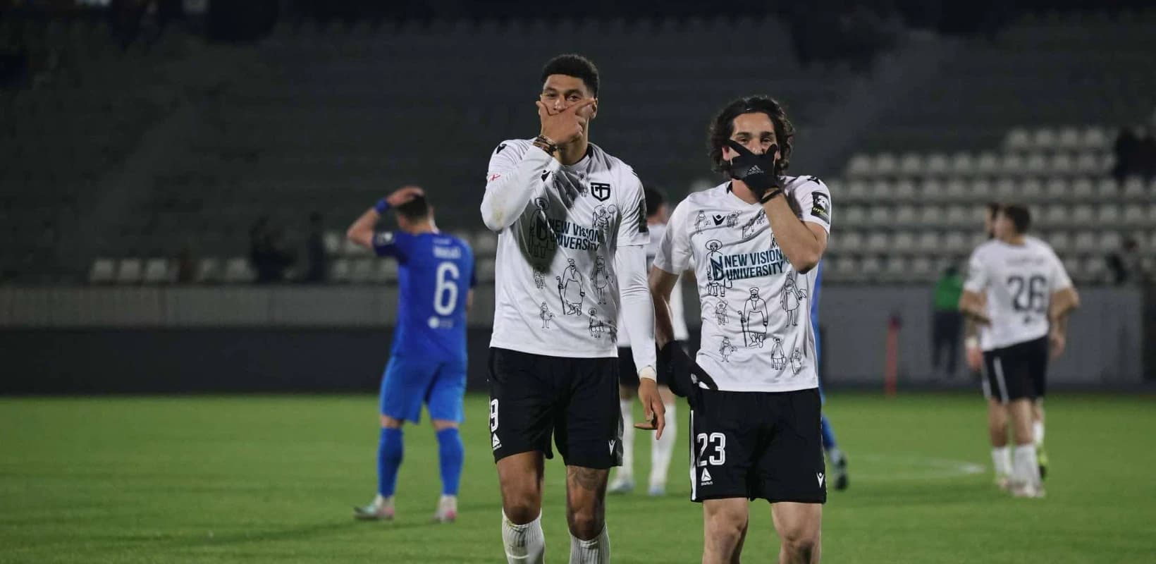 ფაცაციას მომგებიანი გასროლა - ტორპედომ დრამატულ ბრძოლაში მოიგო