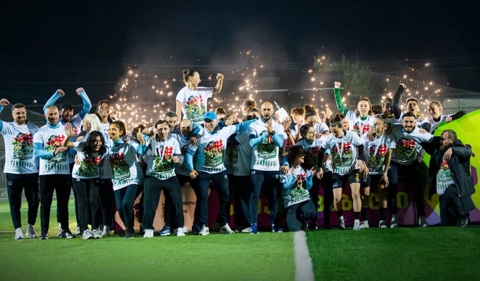 ქალთა ეროვნული ლიგის გამარჯვებულ "ნიკე ლუსოს" საჩემპიონო თასი გადაეცა