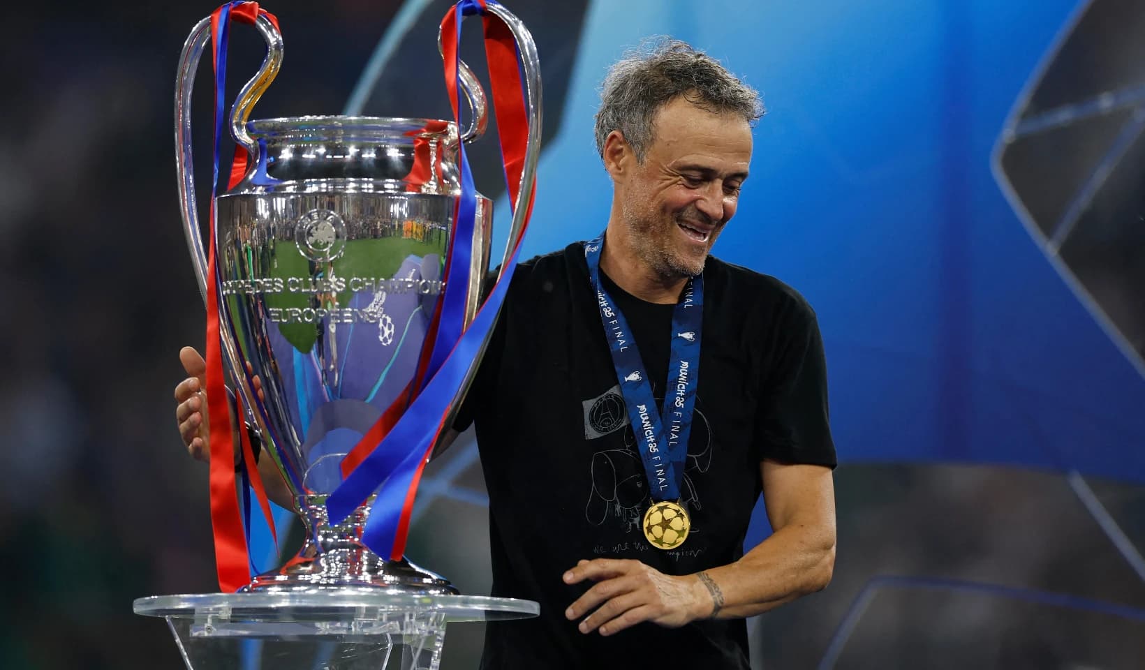 2025 წლის საუკეთესო მწვრთნელი ლუის ენრიკე გახდა