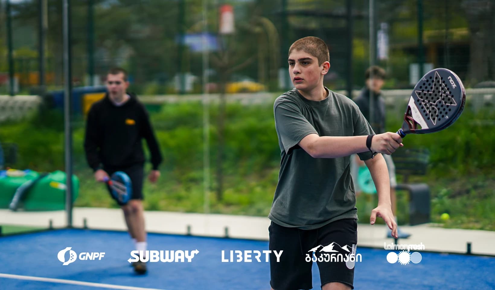 პადელი საქართველოში ახალ ეტაპზე გადადის — პირველი საბავშვო ტურნირი წარმატებით გაიმართა