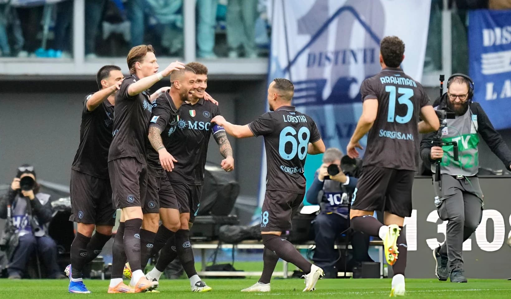 ნაპოლის მნიშვნელოვანი სამი ქულა — კონტეს გუნდმა ლაციო დაამარცხა