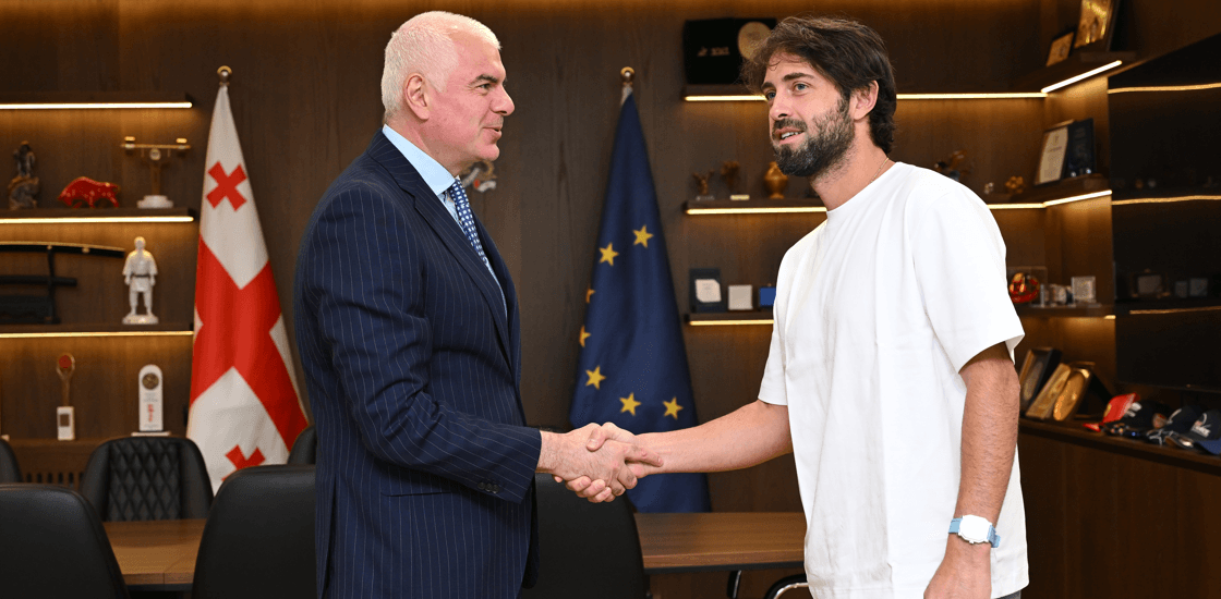 სპორტის მინისტრი ნიკოლოზ ბასილაშვილს შეხვდა