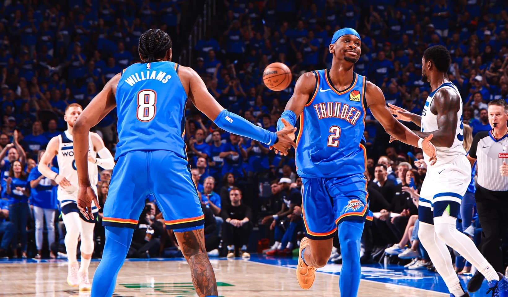 NBA Playoffs: ოკლაჰომა სიტი თანდერი სერიაში უპირატესობას ორამდე ზრდის